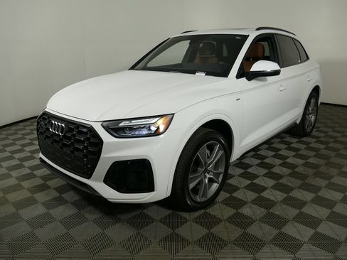 Used 2025 Audi Q5 2.0T Premium AWD/4WD image 7