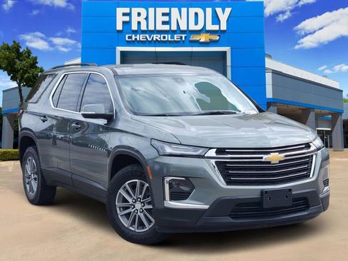 Used 2022 Chevrolet Traverse LT w/ LPO, Cargo Package image 1