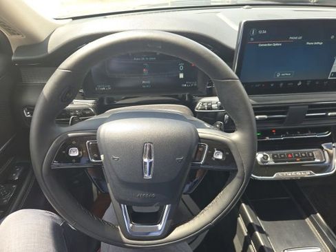 Certified 2024 Lincoln Corsair AWD w/ Equipment Group 101A image 28