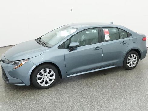 New 2026 Toyota Corolla LE image 2