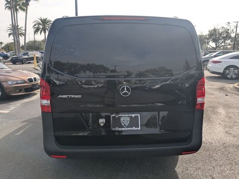 Used 2021 Mercedes-Benz Metris Passenger image 15