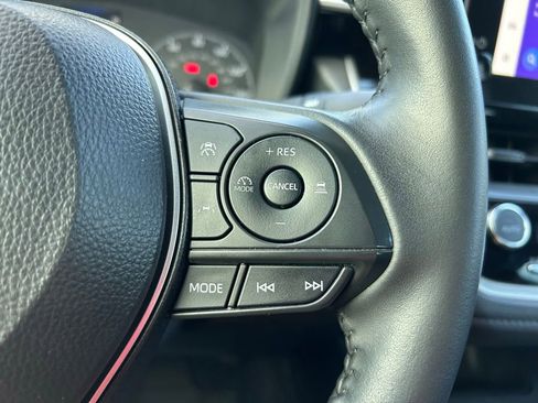 Certified 2024 Toyota Corolla SE FWD image 18