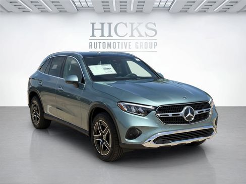 New 2026 Mercedes-Benz GLC 300 4MATIC image 3