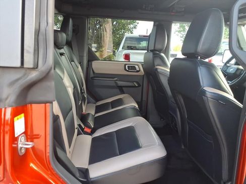 Used 2024 Ford Bronco Wildtrak AWD/4WD image 15