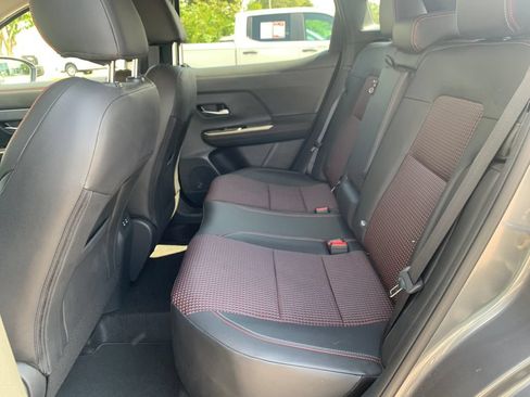 Used 2025 Nissan Kicks SR FWD image 20