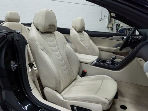 Used 2025 BMW M850i xDrive Convertible image 24