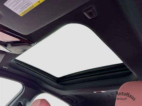 Used 2025 BMW 440i xDrive w/ Premium Package image 16