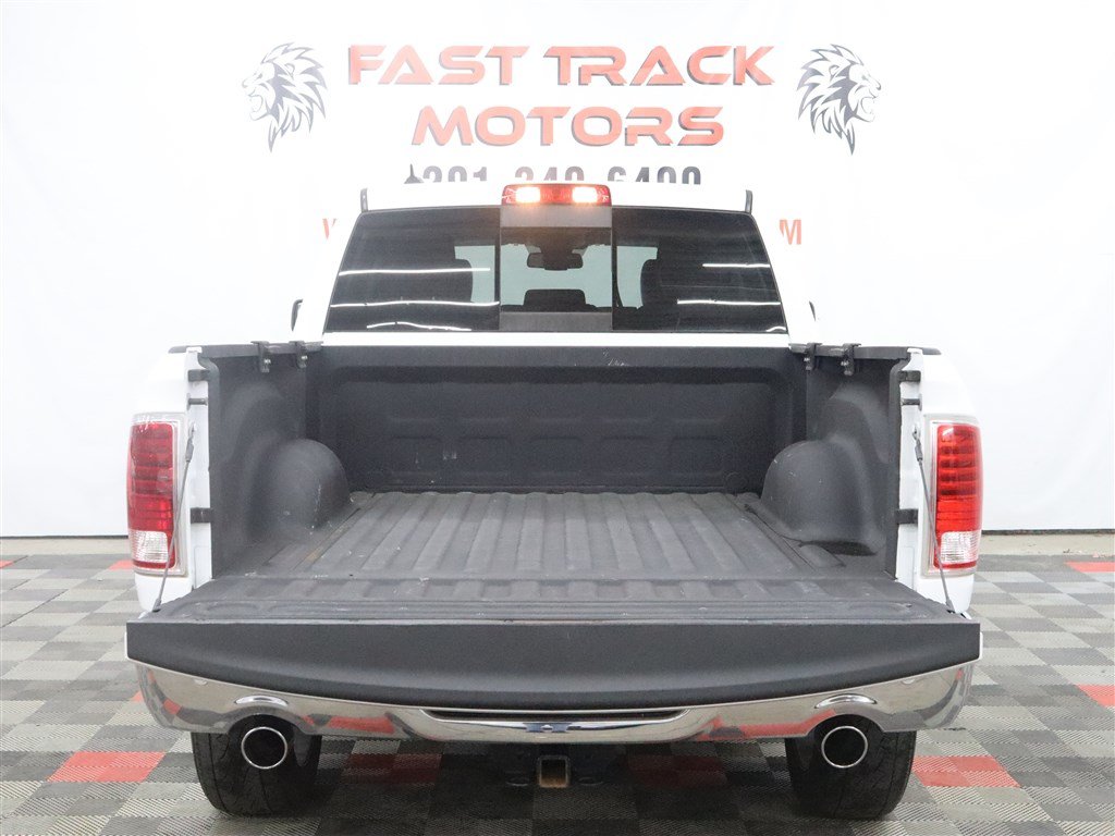 Used 2018 RAM 1500 Laramie w/ Convenience Group AWD/4WD image 6