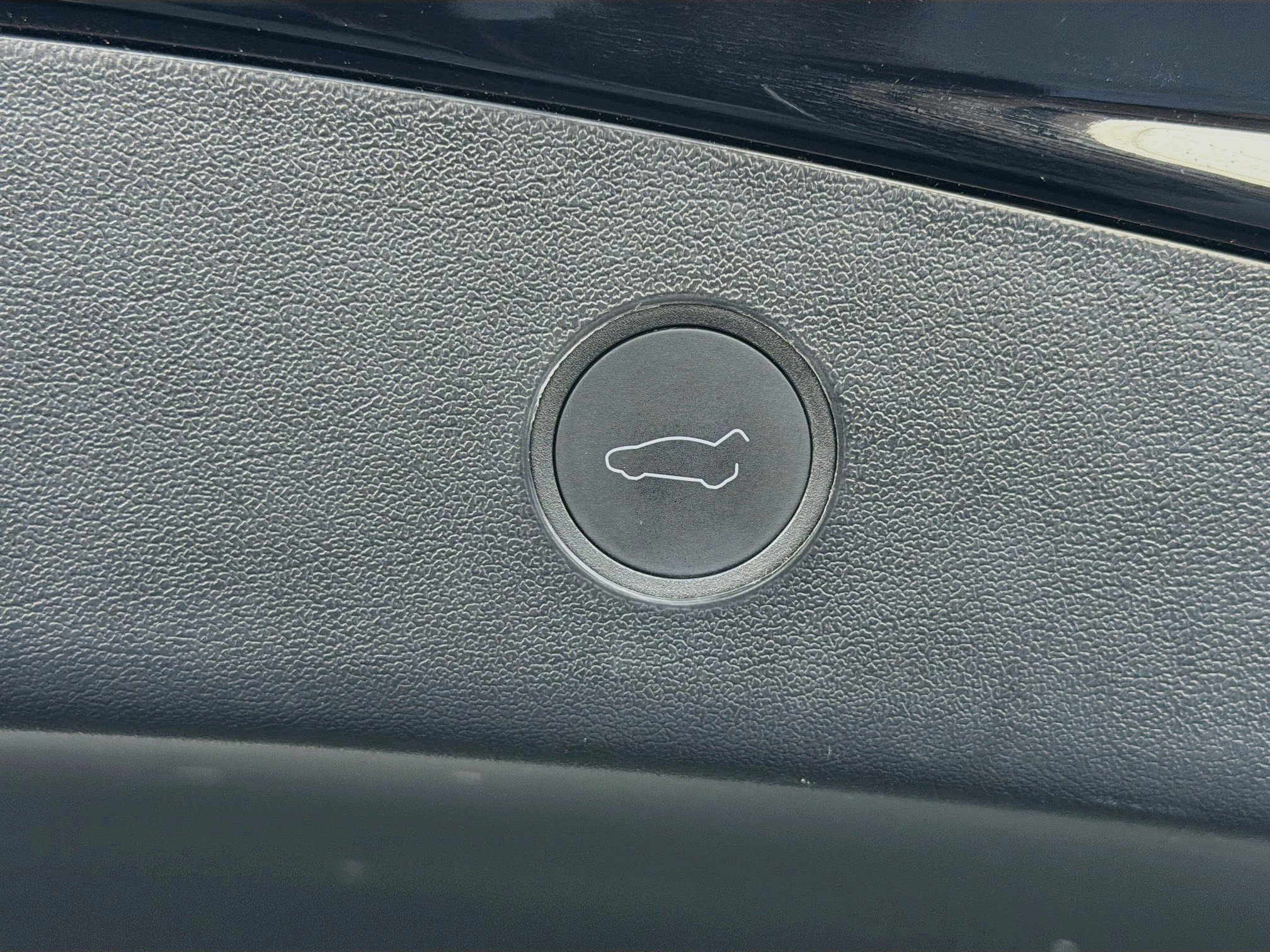 Used 2023 Tesla Model 3 Standard Range RWD image 28