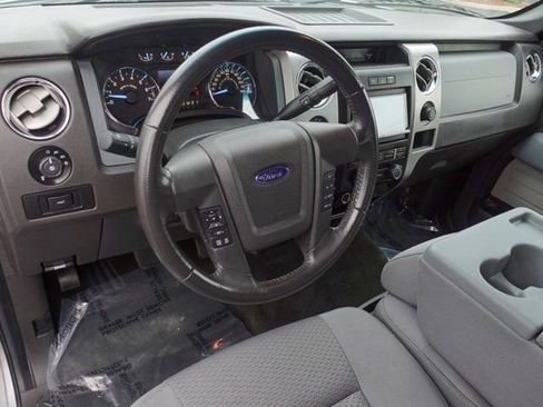 Used 2012 Ford F150 XLT w/ XLT Chrome Pkg image 10