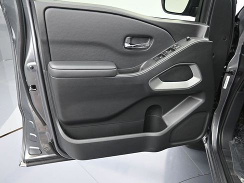 New 2026 Nissan Frontier SV w/ Tow Package image 10