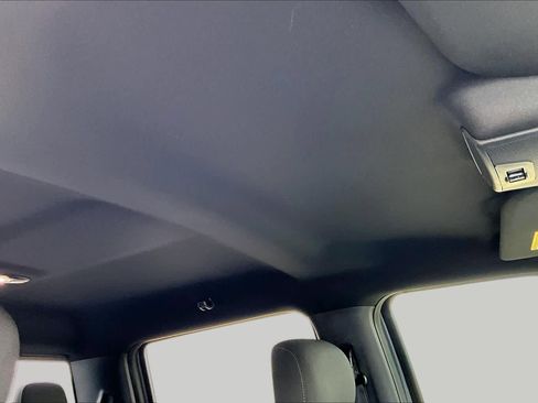 Used 2019 Ford F150 XLT w/ Equipment Group 302A Luxury RWD image 14