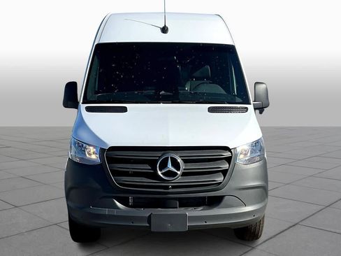 New 2026 Mercedes-Benz Sprinter 2500 image 3