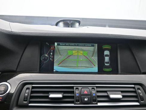 Used 2013 BMW M5 Base image 23