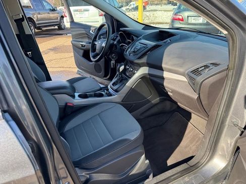 Used 2014 Ford Escape SE image 29
