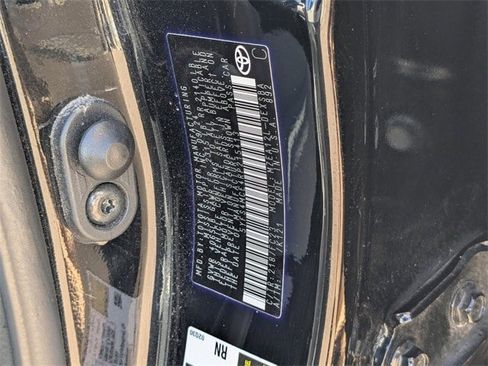 Used 2024 Toyota Corolla SE image 36