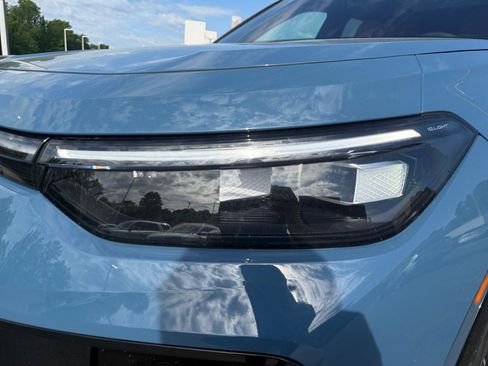 New 2026 Volkswagen Tiguan SEL R-Line AWD/4WD image 26