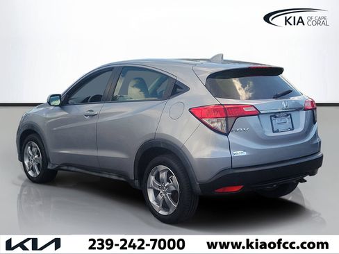 Used 2022 Honda HR-V LX image 4