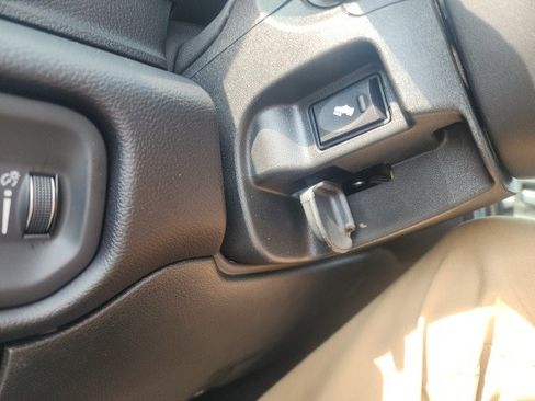 New 2025 RAM 2500 Laramie image 20