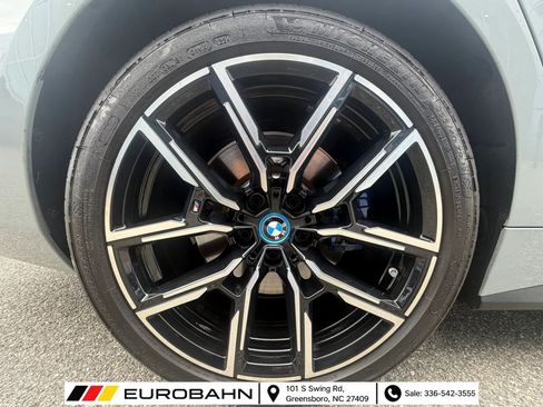 Used 2024 BMW i4 xDrive40i w/ M Sport Package AWD/4WD image 29
