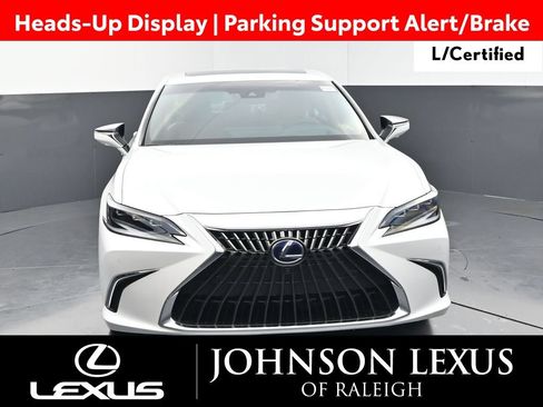 Certified 2022 Lexus ES 300h Ultra Luxury w/ Accessory Package 2 FWD image 4