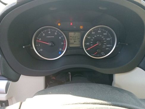 Used 2014 Subaru Crosstrek 2.0i Premium w/ Moonroof Package image 9