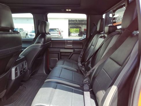 Used 2018 Ford F150 Raptor w/ Equipment Group 802A Luxury AWD/4WD image 11