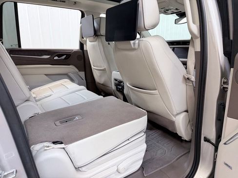 Used 2023 GMC Yukon XL Denali w/ LPO, Floor Liner Package AWD/4WD image 35