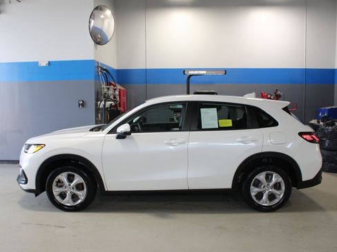 Used 2023 Honda HR-V LX image 15
