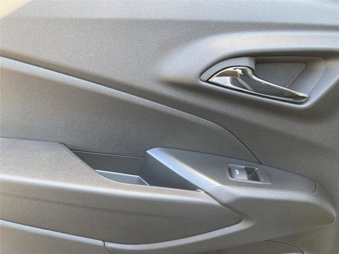 New 2026 Chevrolet Trax LT w/ Driver Confidence Package image 15