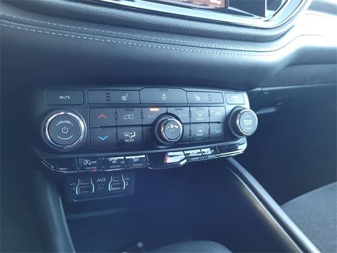 Certified 2022 Dodge Durango GT w/ Blacktop Package image 11