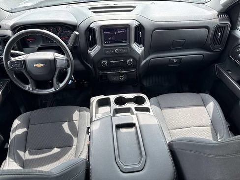 Used 2020 Chevrolet Silverado 1500 Custom AWD/4WD image 24