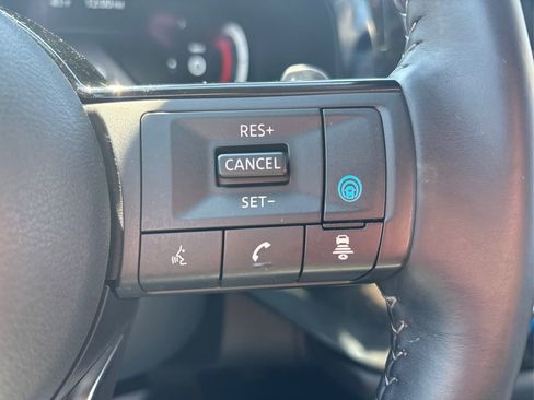 Certified 2024 Nissan Pathfinder Platinum w/ Cargo Package AWD/4WD image 29