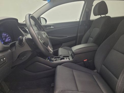 Used 2018 Dodge Journey SE w/ Blacktop Package FWD image 17