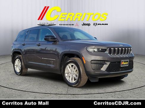 New 2026 Jeep Grand Cherokee Laredo X AWD/4WD image 1