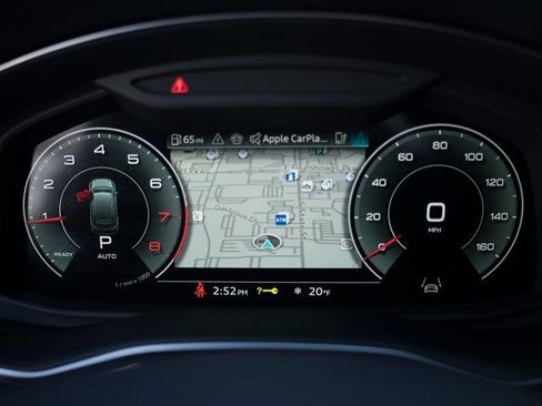 Certified 2025 Audi Q7 2.0T Premium w/ Convenience Plus Package image 24