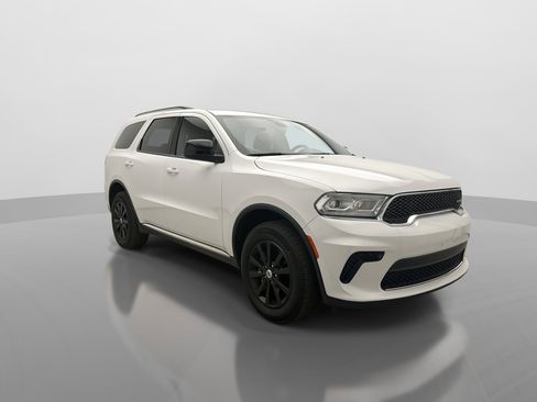 Used 2024 Dodge Durango SXT AWD/4WD image 5