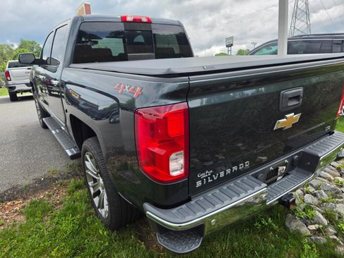 Used 2018 Chevrolet Silverado 1500 LTZ w/ LTZ Plus Package AWD/4WD image 8