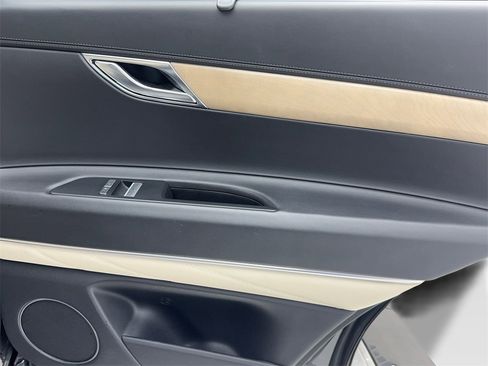 Used 2023 Genesis GV80 3.5T image 53