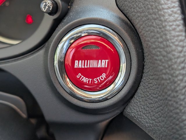 Used 2024 Mitsubishi Eclipse Cross Ralliart AWD/4WD image 23