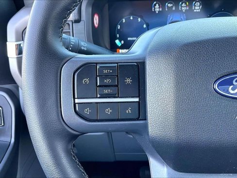 Used 2025 Ford F150 XLT w/ Equipment Group 301A Standard AWD/4WD image 17