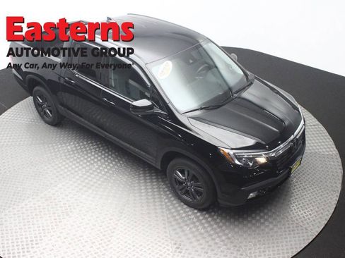 Used 2020 Honda Ridgeline Sport image 3