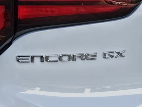 Used 2024 Buick Encore GX Preferred w/ Comfort Package image 10