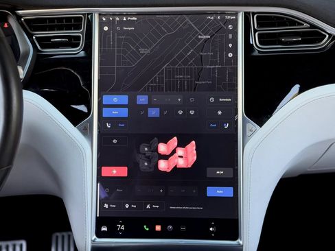 Used 2016 Tesla Model X Performance AWD/4WD image 17