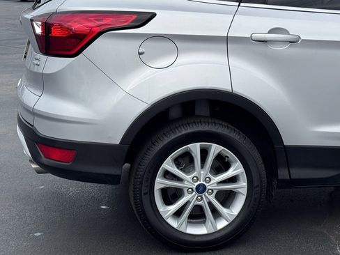 Used 2019 Ford Escape SEL image 41