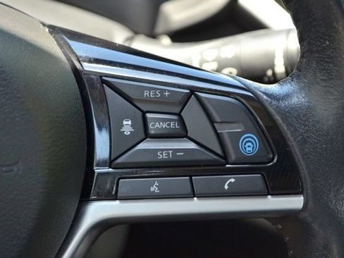 Used 2024 Nissan Altima 2.5 SV w/ SV Premium Package FWD image 21