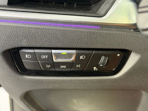 Used 2023 BMW 430i Coupe w/ M Sport Package image 18