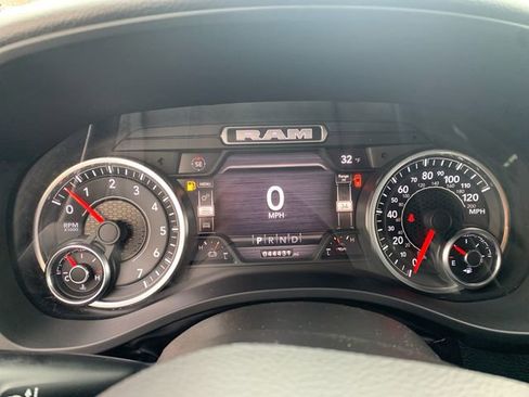 Used 2022 RAM 1500 Big Horn image 25