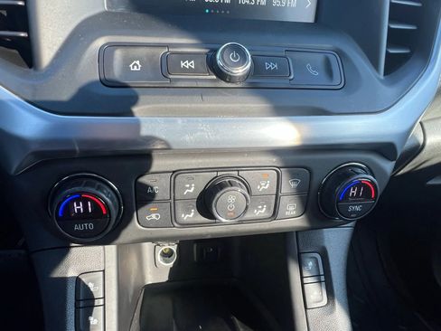 Used 2018 GMC Acadia SLE w/ Driver Alert Package I FWD image 19