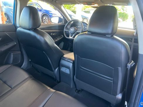 Certified 2023 Nissan Sentra SR w/ SR Premium Package FWD image 15